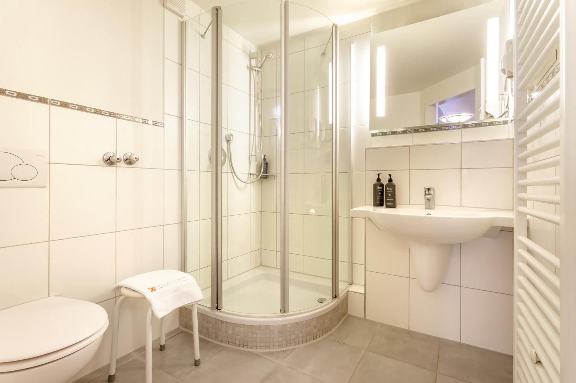 Hotel Zum Loewen Weißenhorn Zewnętrze zdjęcie